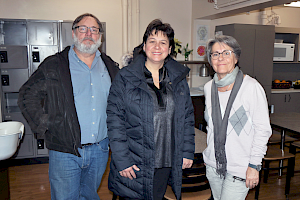Remise d'un don à la Fondation Le Chaînon